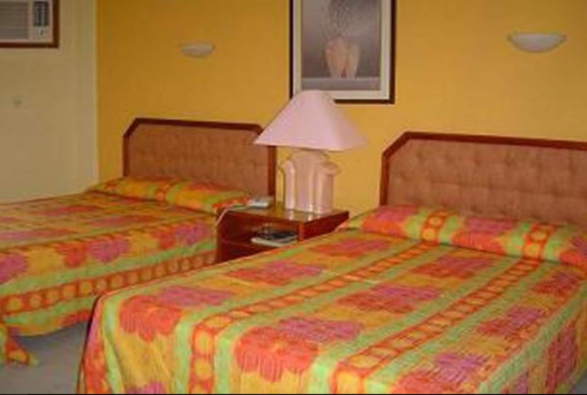 Hotel Debliz Campeche Bagian luar foto